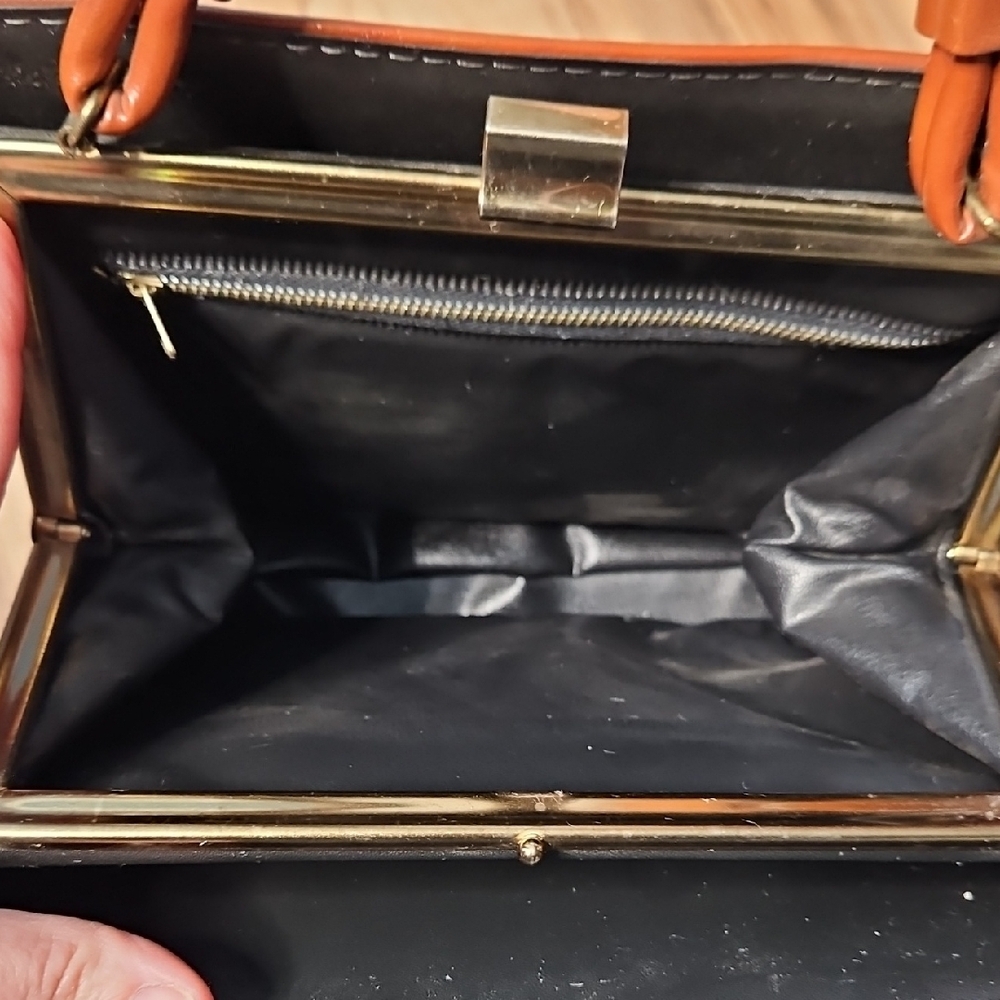 Women’s Corporate Brown Leather Tote Bag - Picture 4 of 12